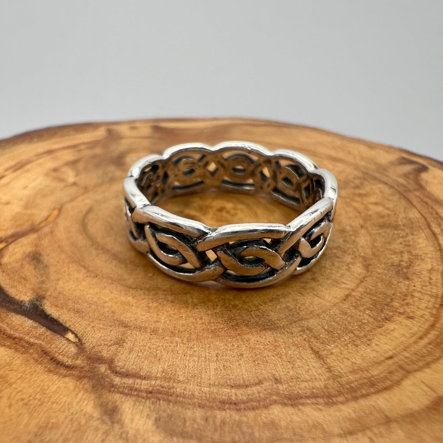 Celtic Cut Out Sterling Silver Ring - Size 5.5