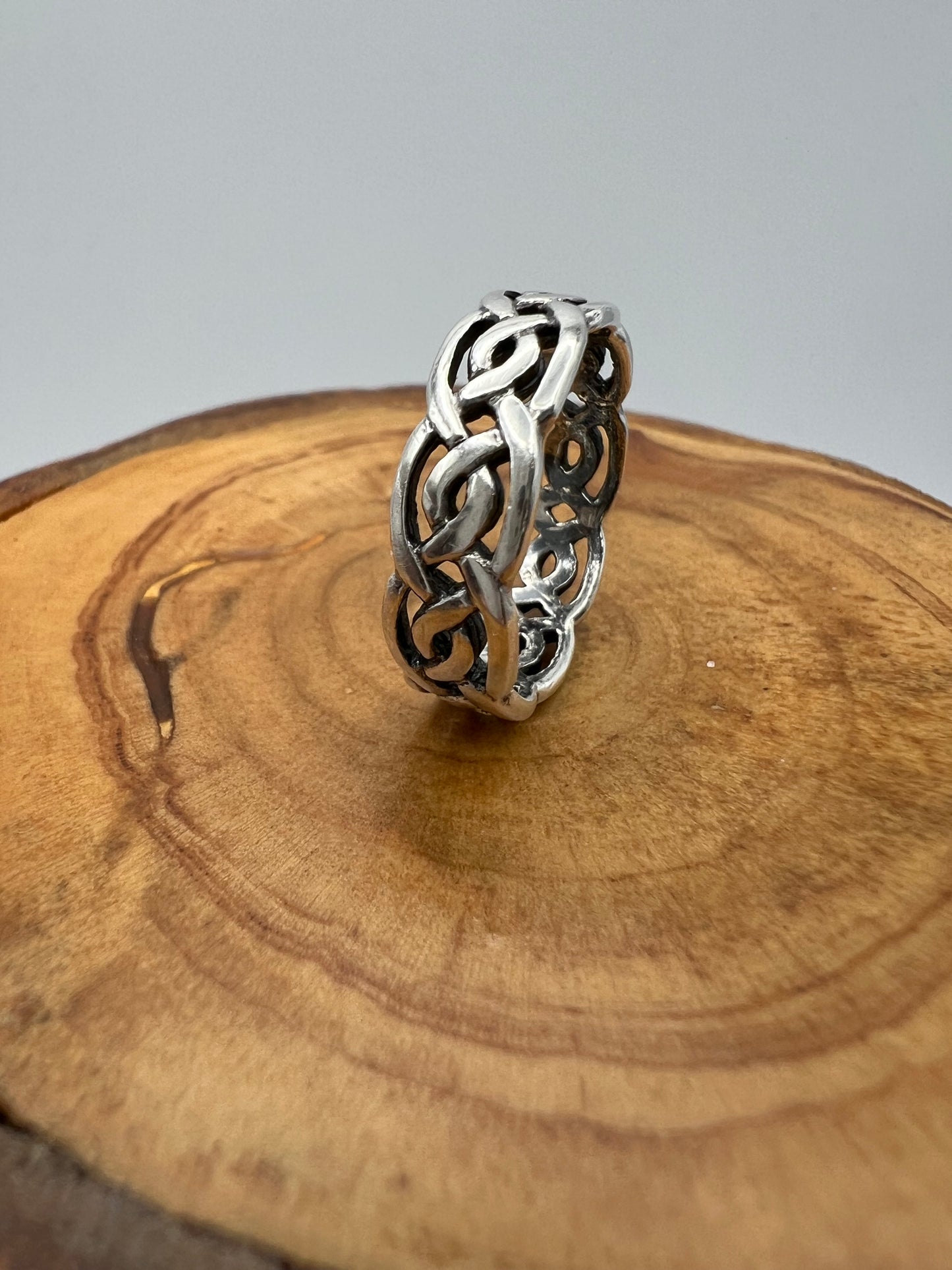 Celtic Cut Out Sterling Silver Ring - Size 5.5