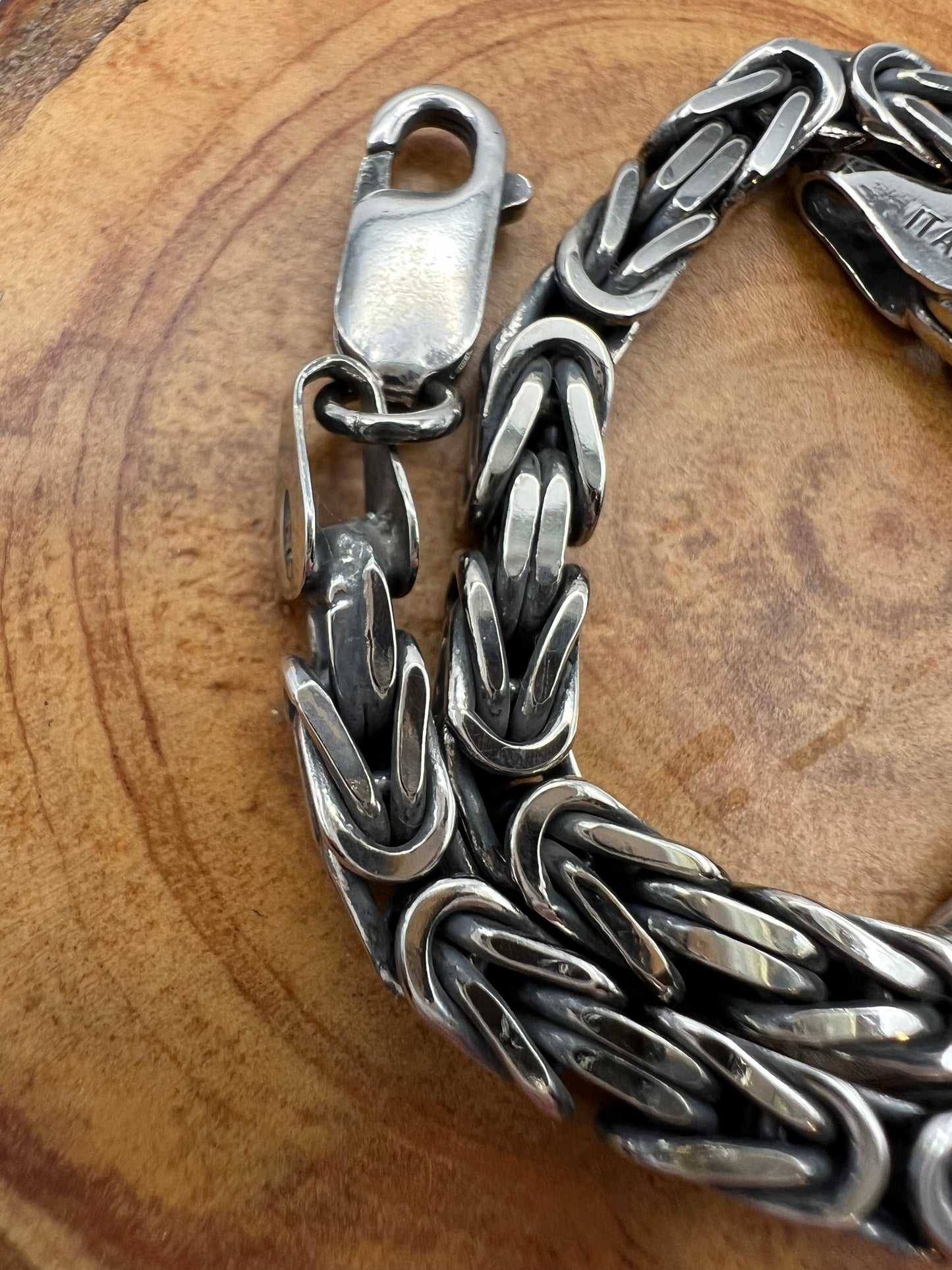 Italian Sterling Silver Square Byzantine Chain Bracelet 7.75”